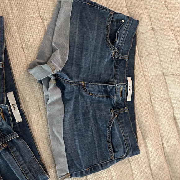 else women’s denim shorts - Picture 2 of 15